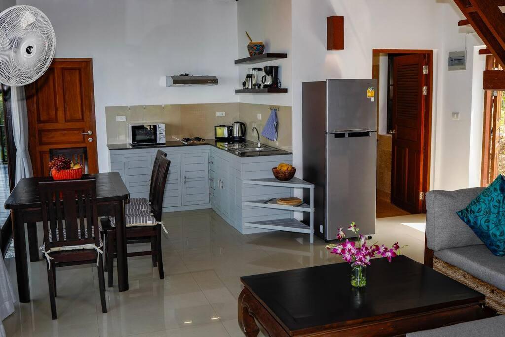 Baan Chom Chan Ko Pha Ngan Exterior foto